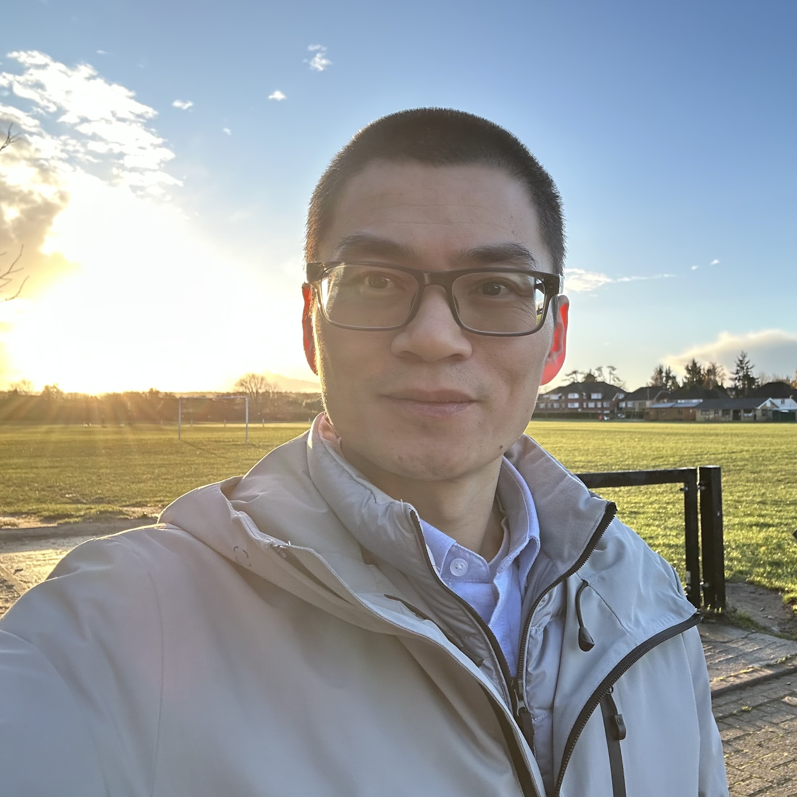 Xiatian Zhu